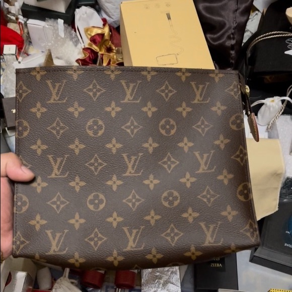 LV BAG - Picture 3 of 4